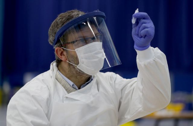 Βατόπουλος στο MEGA : Τα πραγματικά κρούσματα μπορεί είναι διπλάσια ή τριπλάσια