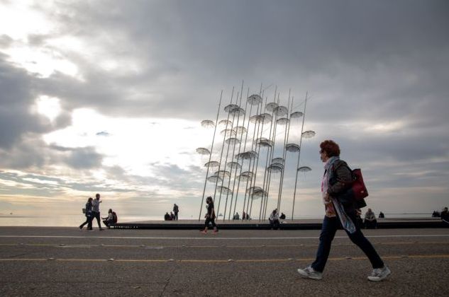 Κοροναϊός : Ανησυχητικά στοιχεία για την έξαρση – Στο επίκεντρο περιοχές που δεν είχαν απασχολήσει έως τώρα