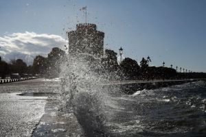 Κοροναϊός : Η κυβέρνηση δεν εξετάζει μέτρα Γουχάν στη Θεσσαλονίκη