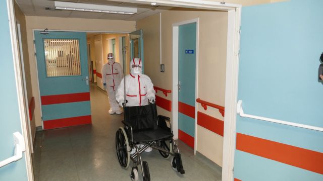 Πρόεδρος ΠΟΕΔΗΝ: Δεν αντέχει το σύστημα στη Λάρισα – Γίνεται επιλογή ασθενών