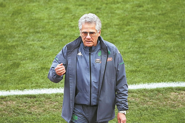 Χίλια περιστέρια μάς τρώνε τα σπόρια…