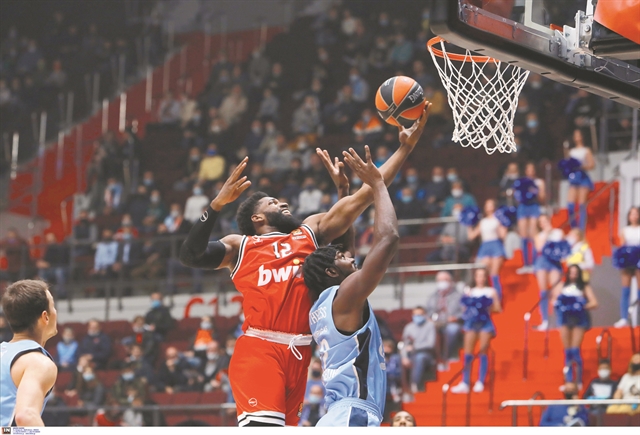 Τριάδα – φωτιά!