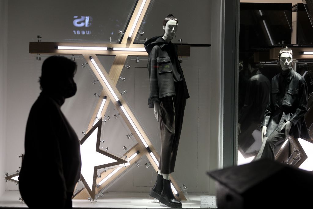 Παπαθανάσης: Εντός της εβδομάδας θα συζητηθεί το άνοιγμα των υπόλοιπων καταστημάτων