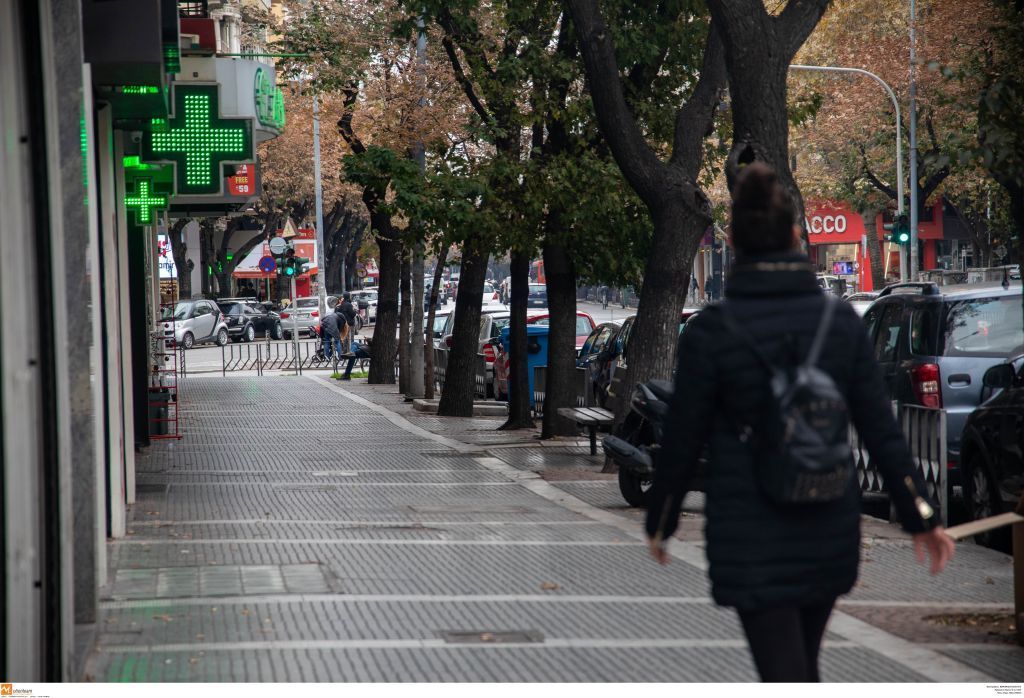 Κοροναϊός : Τι είναι το πινγκ πονγκ διασποράς της πανδημίας