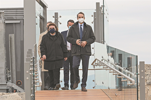 Η Ακρόπολη προσβάσιμη με νέο ανελκυστήρα πλαγιάς