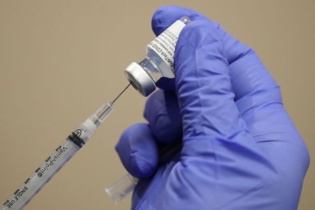 Κοροναϊός : Πότε θα εμβολιαστούν οι πολιτικοί αρχηγοί