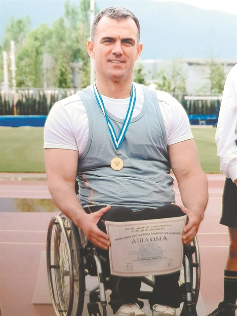 «Η αναπηρία με έβαλε σε έναν δρόμο γνώσης»