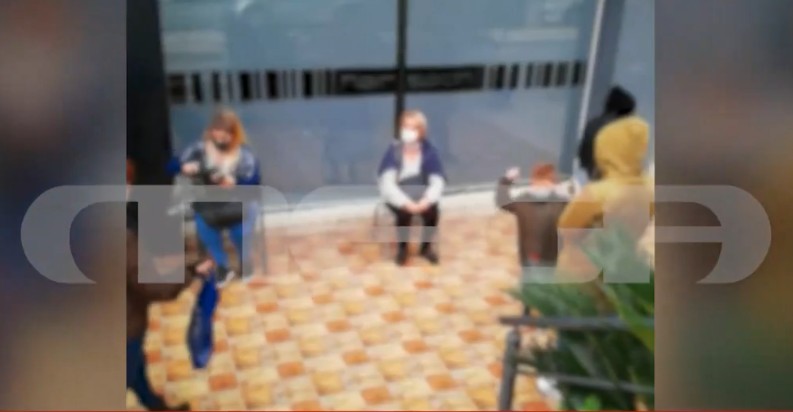 Επεισοδιακός έλεγχος σε κομμωτήριο – Έκρυψαν πελάτισσες με τα αλουμινόχαρτα στα μαλλιά