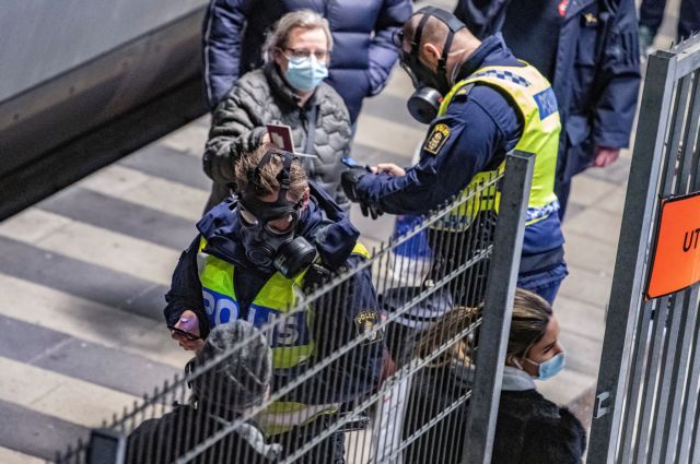 Δανία: Ταυτοποιήθηκαν 33 μολύνσεις από το νέο στέλεχος του κορονοϊού