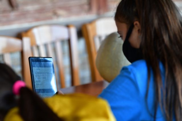 ΟΗΕ : Χωρίς πρόσβαση στο διαδίκτυο 1,3 δισεκατομμύριο παιδιά ηλικίας 3 με 17 ετών | tanea.gr