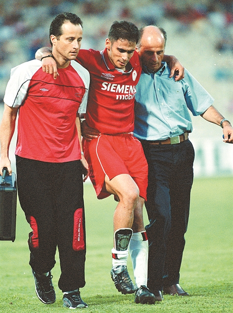 Καριέρες στην κόψη του… νυστεριού