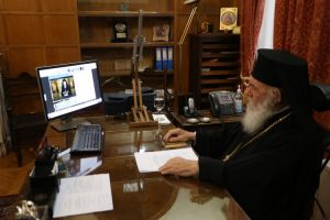 Ιερώνυμος σε πρωτοετείς φοιτητές: Θεολογία και Εκκλησία έχουν ανάγκη την ειλικρινή αγωνία των νέων