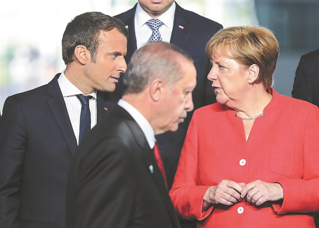 Ερντογάν : Η ΕΕ εθελοτυφλεί – Να μην μπαίνει μπροστά για Ελλάδα και Κύπρο στη Μεσόγειο