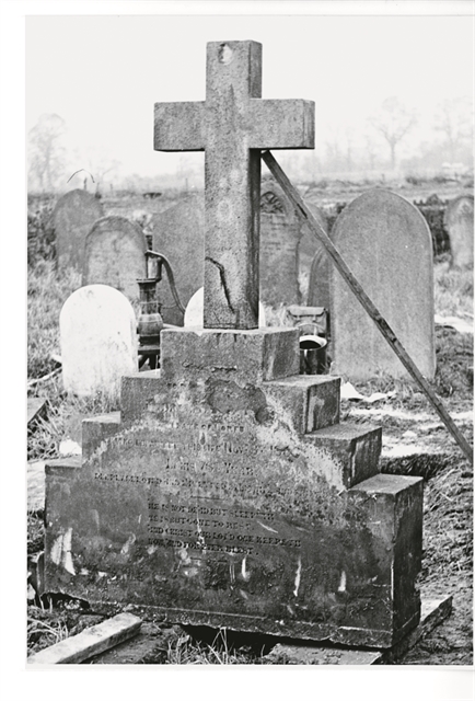 Πώς γλίτωσε ο τάφος του Κάλβου από το να γίνει… Airbnb