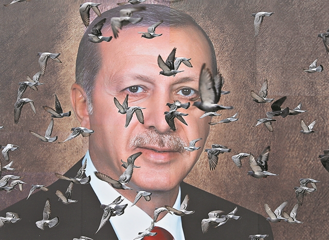Εκτός ελέγχου η πολιτική του Ταγίπ Ερντογάν – Απομονώνεται από τους συμμάχους του