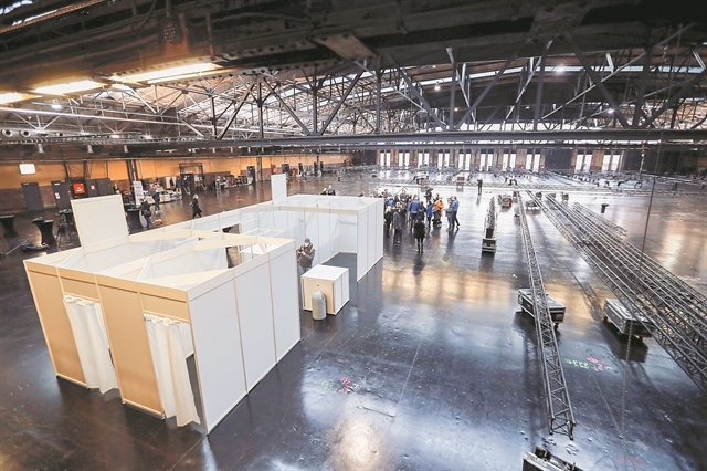 Προετοιμάζεται για τον μαζικό εμβολιασμό και η Γερμανία