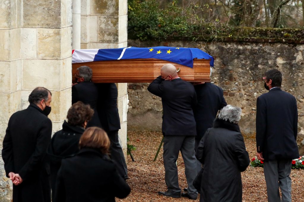 Γαλλία : «Αντίο» στον Βαλερί Ζισκάρ ντ’ Εστέν σε στενό οικογενειακό κύκλο