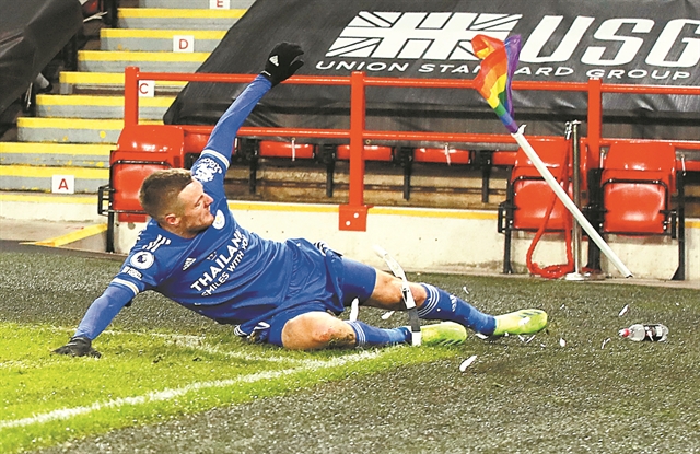 Τους άδειασε ο Ελ Καντουρί