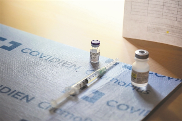 Συμφωνία για συμπαραγωγή του εμβολίου