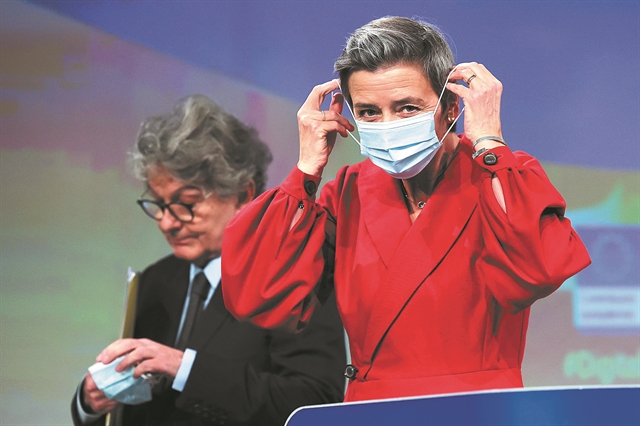 Η ΕΕ παίρνει τ’ όπλο της κατά των γιγάντων του Διαδικτύου