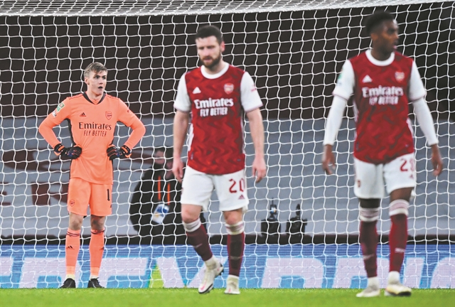 Τα Κανόνια… σκουριάζουν