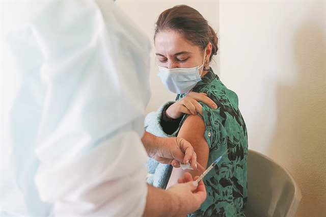 Θέμα ιστορίας ή ηγεσίας;