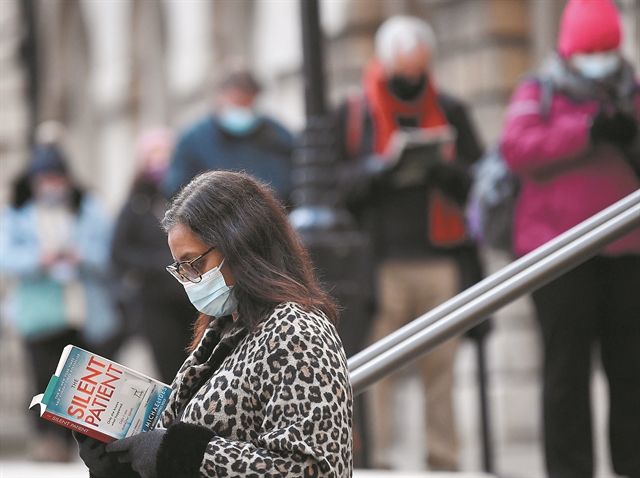 «Το Λονδίνο ίσως θα έπρεπε να περιμένει»