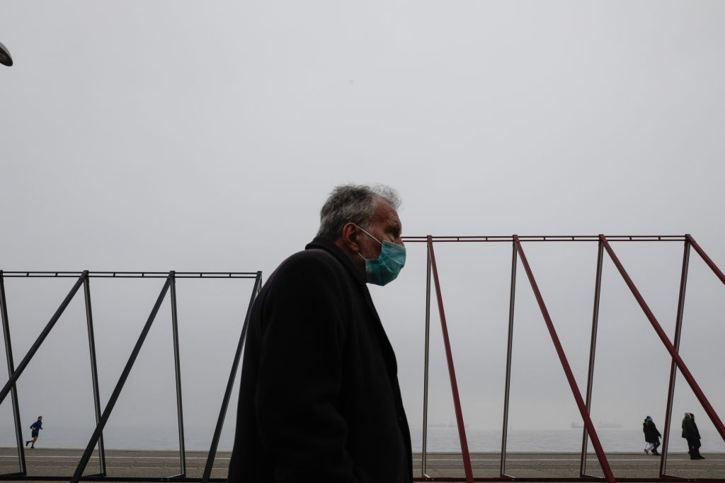 Κοροναϊός : Περισσότερα από τα μισά κρούσματα σε Αττική και Θεσσαλονίκη