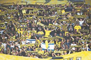 Ο εμίρης που αγόρασε τη μισή ισραηλινή ομάδα