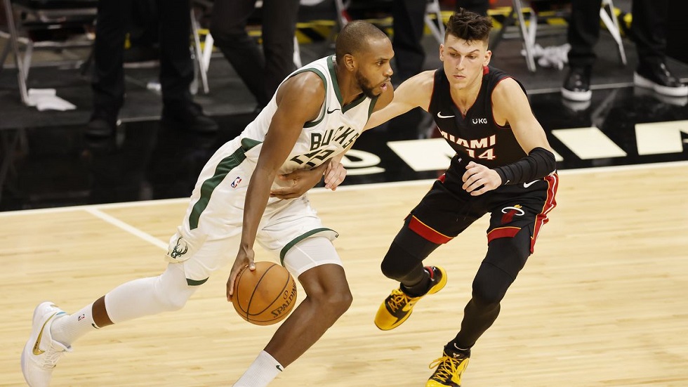 Εγραψαν ιστορία: Τα 29 τρίποντα των Μπακς κόντρα στους Χιτ