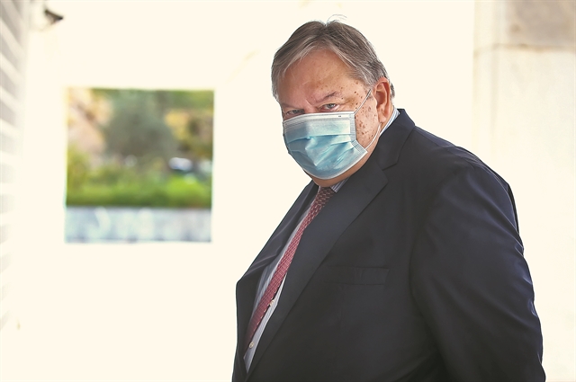 «Θεσμικά η υπόθεση Novartis είναι έγκλημα εσχάτης προδοσίας»