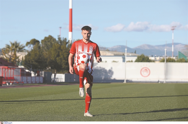 Ποδαρικό με σούπερ όπλο