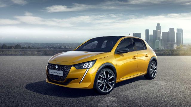 Peugeot 208: Το επιτυχημένο γαλλικό μοντέλο κατέκτησε 24 βραβεία μέσα σε ένα χρόνο