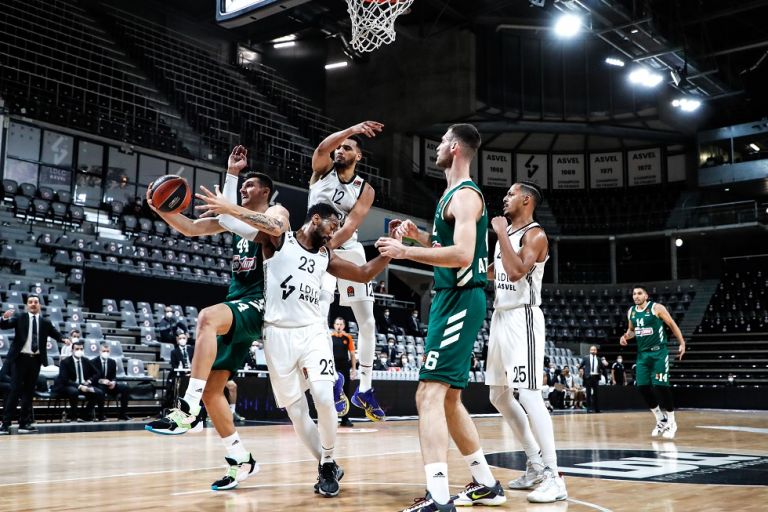 Συντριβή Παναθηναϊκού στην Γαλλία (97-73)