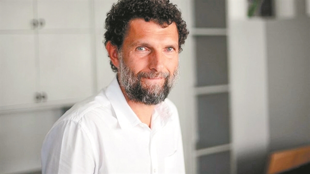 Μένει φυλακή «διότι δεν συνεμορφώθη»