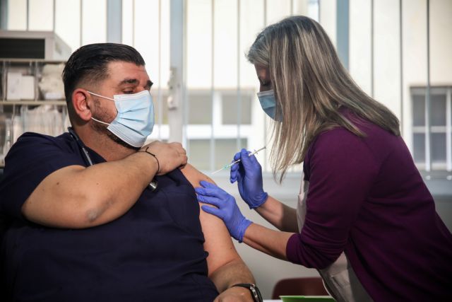 Θεσσαλονίκη : Από το ΑΧΕΠΑ άρχισαν οι εμβολιασμοί υγειονομικών κατά της Covid-19 | tanea.gr