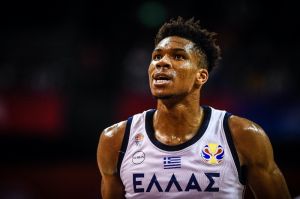 Γιάννης Αντετοκούνμπο : Μπορεί να παίζω στην Εθνική μέχρι τα 40 μου