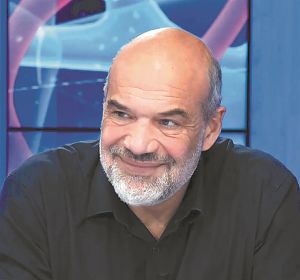 «Οι πολιτικοί απέτυχαν στη διαχείριση της πανδημίας»