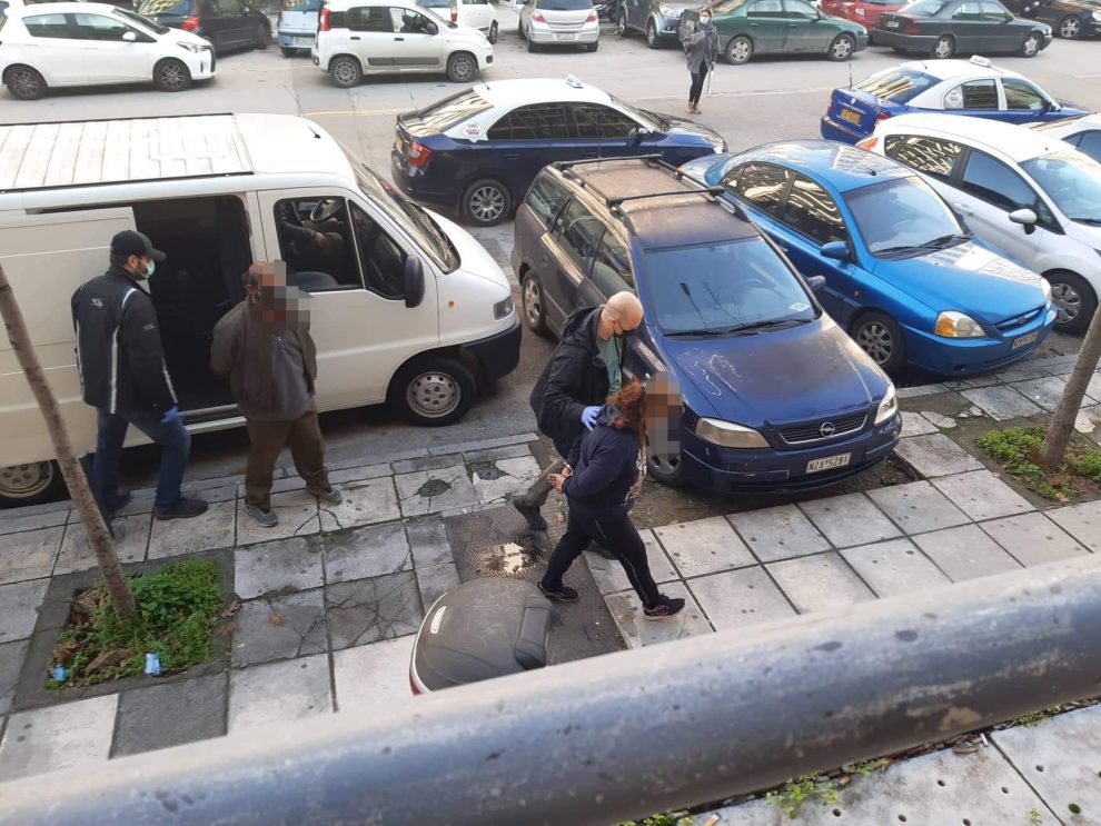 Προφυλακίστηκαν οι δύο ενήλικες που εμπλέκονται στη δολοφονία του 87χρονου στη Θεσσαλονίκη