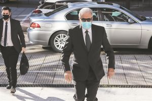 Οι Αμερικανοί (εν μέσω κορωνοϊού) ψηφίζουν Ελλάδα