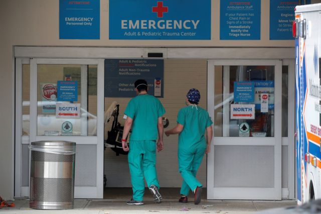 Κοροναϊός: Πάνω από 214.000 νέα κρούσματα στις ΗΠΑ