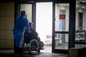 Οδηγίες: Τι να κάνετε εάν έχετε ασθενή με κοροναϊό στο σπίτι