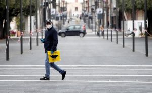 Ιταλία : Χαλαρώνουν οι περιορισμοί σε ορισμένες περιφέρειες