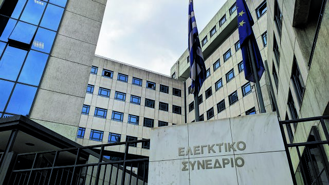 Επιστροφή των συντάξεωνγια δικαστές στο 2012