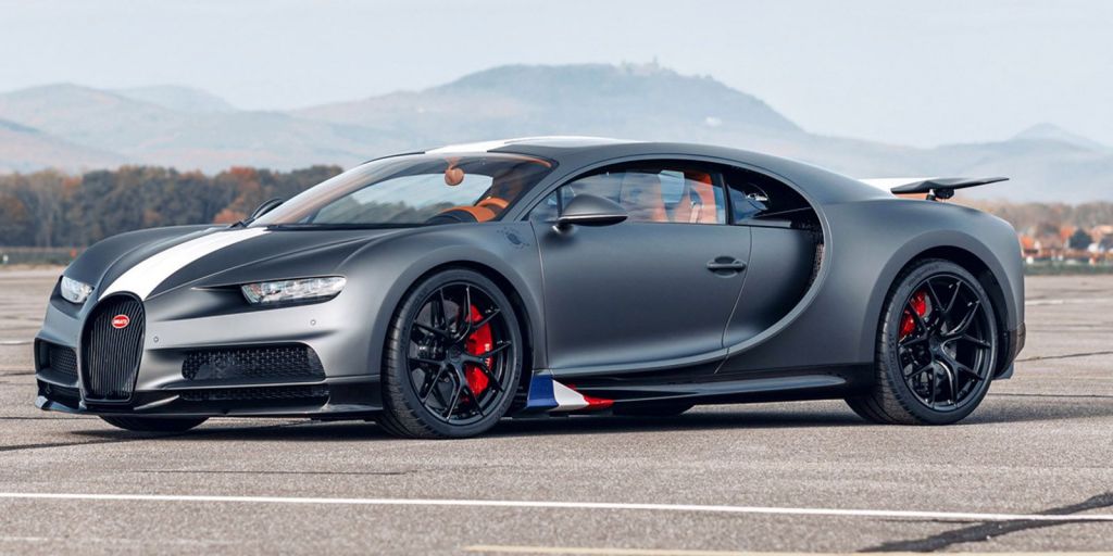 Bugatti : Ετοιμάζει μοντέλο αξίας 2,8 εκατομμυρίων ευρώ με 1.500 ίππους