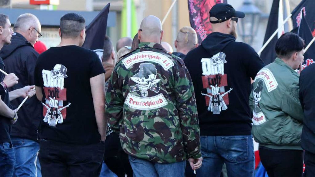 Γερμανία : Απαγορεύτηκε η ακροδεξιά οργάνωση «Ταξιαρχία Λύκων 44» – Κατείχαν όπλα και σύμβολα των Ναζί