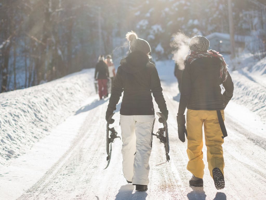 Κοροναϊός – Ελβετία : Εκατοντάδες Βρετανοί έσπασαν την καραντίνα για να κάνουν… σκι