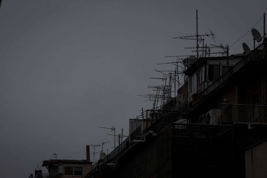 Καιρός: Νέα κακοκαιρία με βροχές και καταιγίδες διάρκειας 24 ωρών