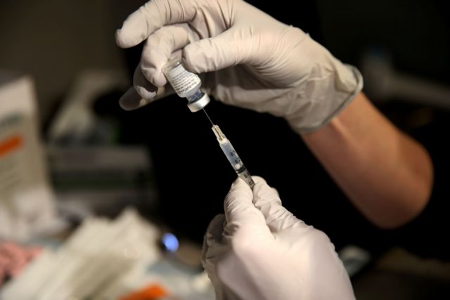 Κοροναϊός : Η ταχεία παρασκευή εμβολίων ήταν το κορυφαίο επιστημονικό επίτευγμα της χρονιάς