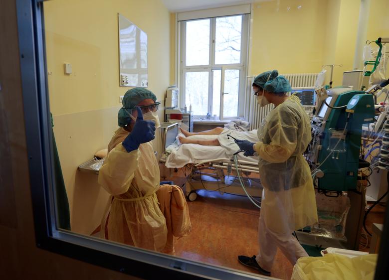 Κοροναϊός : Με χρόνια κόπωση ο ένας στους δύο ασθενείς που αποθεραπεύονται